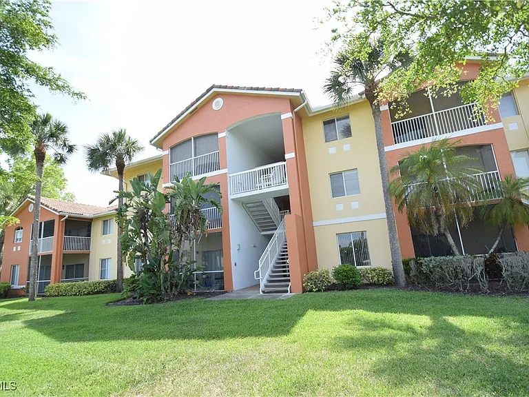 6481 Aragon Way #205 — Photo 23