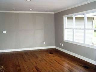 2nd image of 30805 Helmandale Dr