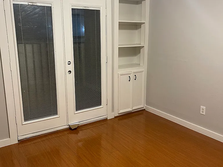 1542 Lombardy St #B — Photo 14