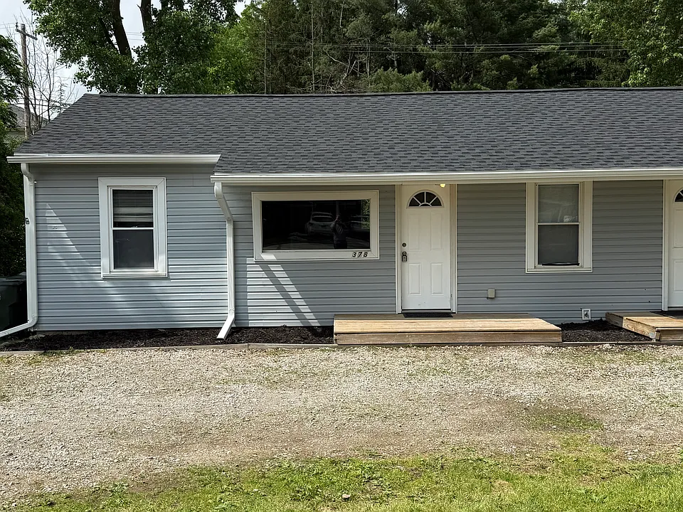 378 Waldon Rd #1