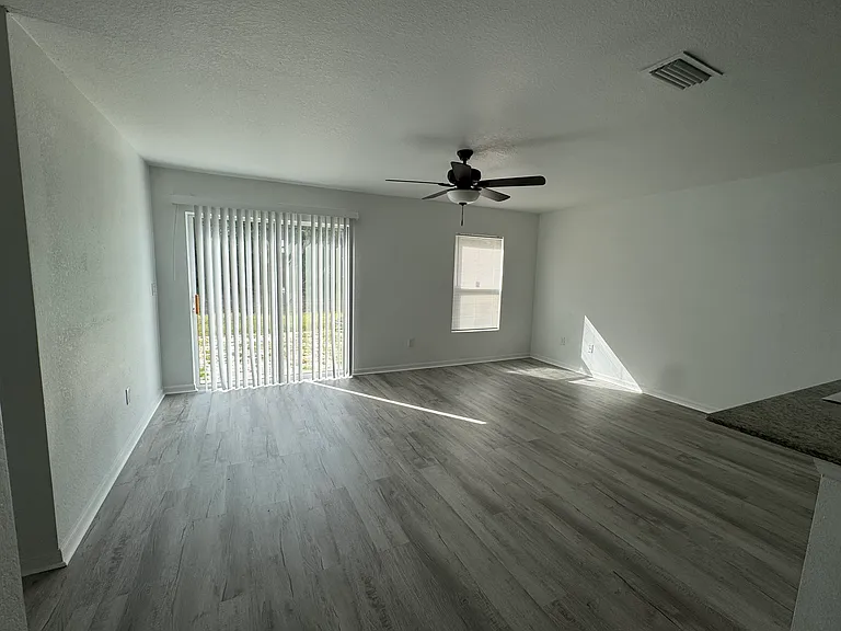 2173 Halblum St — Photo 5