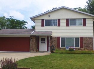 2 Jacobs Ct, Fairborn, OH