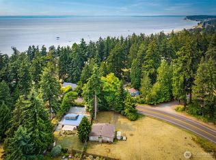 5905 Fish Road, Freeland, WA 98249