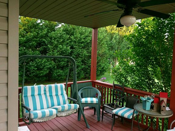 3rd image of 847 Iron Wood Cir