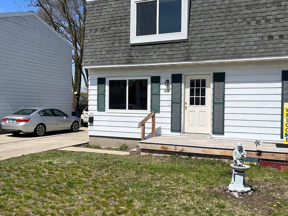 1st image of 1619 Pennoyer Ave #1619