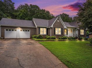 610 Camary Ct SE, Conyers, GA 30094