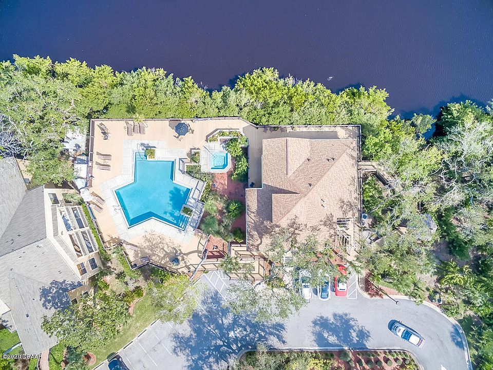1st image of 1401 S Palmetto Ave APT 216