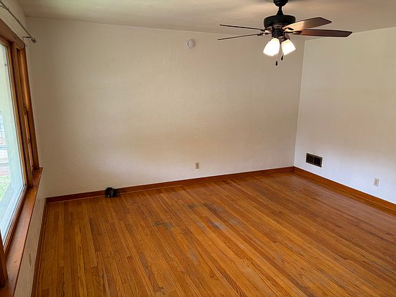 3rd image of 335 S Garrard St