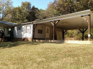 1840 Cedar Bluff Rd, Lafayette, TN 37083