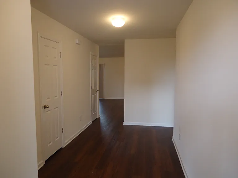 30 Miller Park Cir — Photo 5