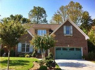1407 B Westminster Dr, Greensboro, NC 27410