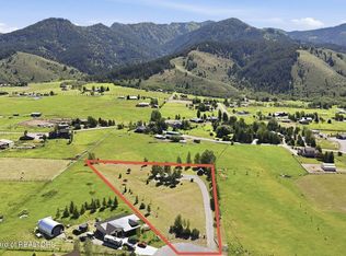 112 Pony Cres, Etna, WY 83118
