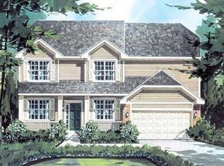 1844 Lake Bluff Ln, Hampshire, IL 60140