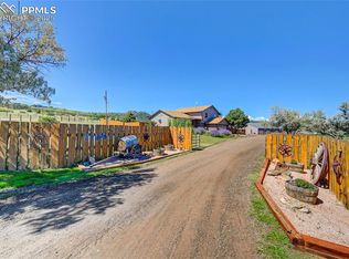 1641 Castlewood Dr, Franktown, CO 80116