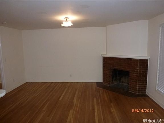 3rd image of 2116 Lorenzo Ln