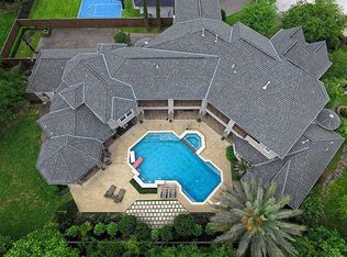 98 Lake Sterling Gate Dr, Spring, TX 77379