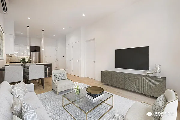 Rented by Sumitomo Real Estate Sales | media 19