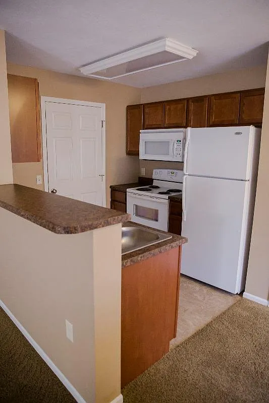 Prescott Apartments — Photo 3
