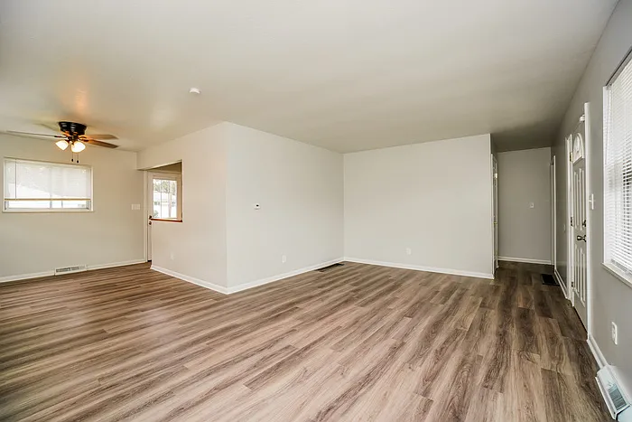 4 bed, 2.0 bath, 1129 sqft, $1,695 — Photo 2