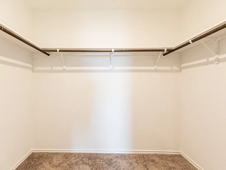 31708 Ambrose St — Photo 19