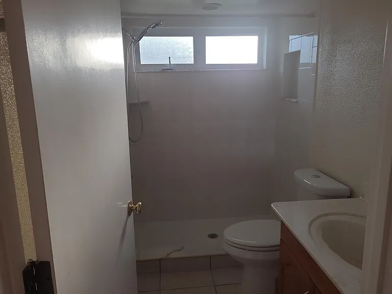 4273 Eastwood Dr — Photo 16