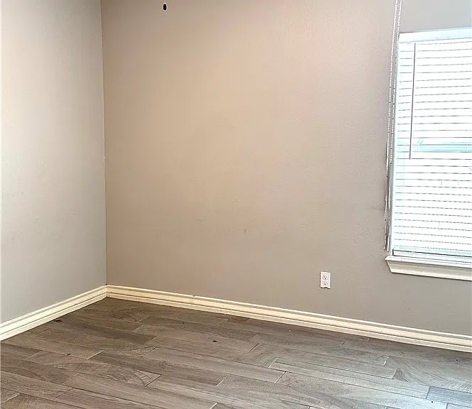 3734 Berkeley Dr — Photo 17