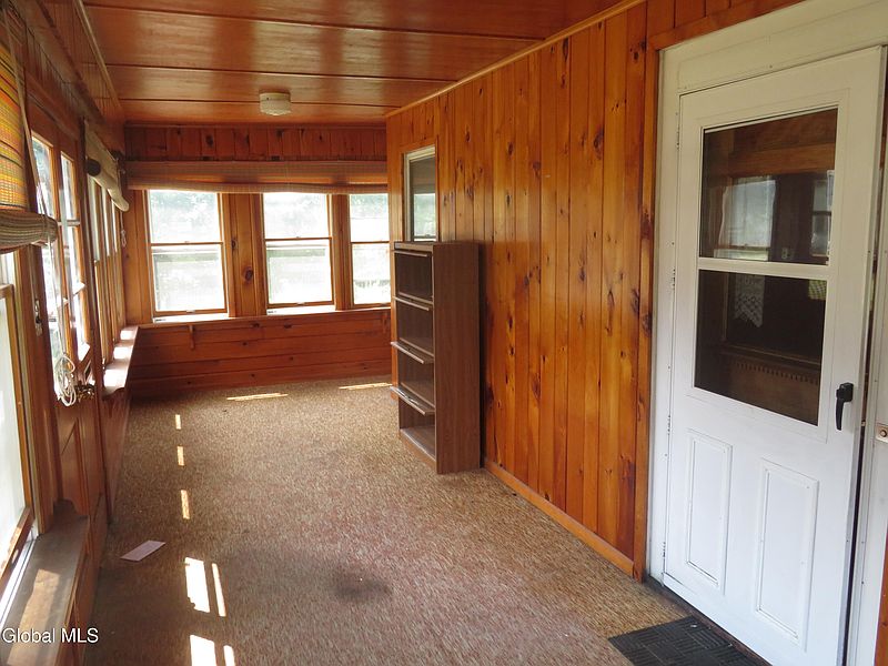 2nd image of 11 Borthwick Avenue