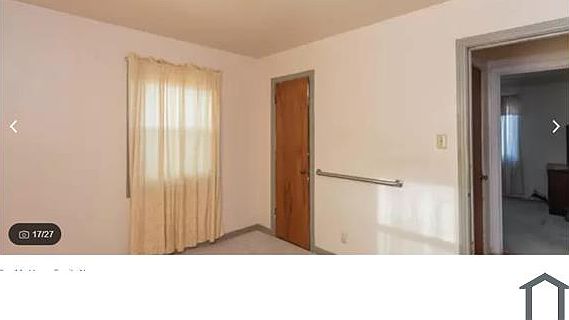 4th image of 1214 N Arapahoe St