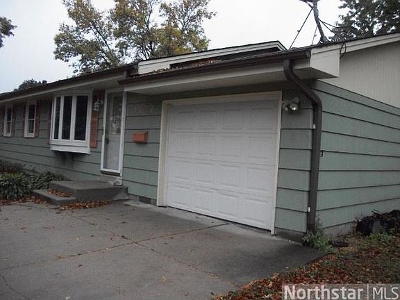 2nd image of 1737 Selby Ave