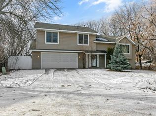 2184 Bonnie Ln, Saint Paul, MN 55119