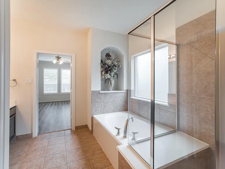 25618 Crisp Spring Ln — Photo 28