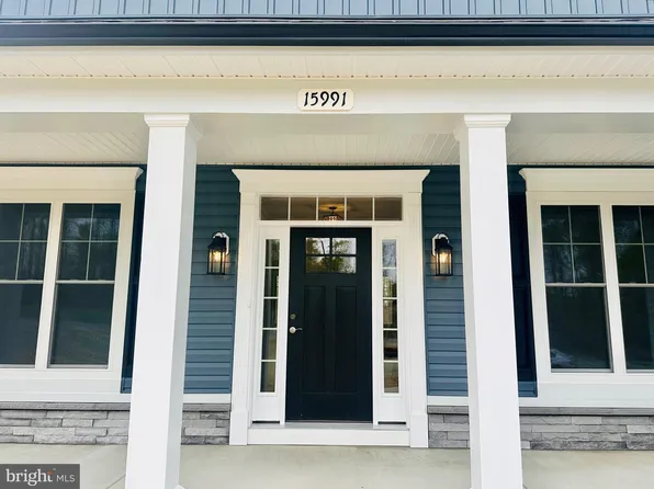 15991 Brackenburn Ct, Hughesville, MD 20637