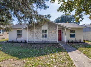 11236 Quail Run St, Dallas, TX 75238