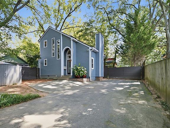 4th image of 505 Oakdale Rd NE