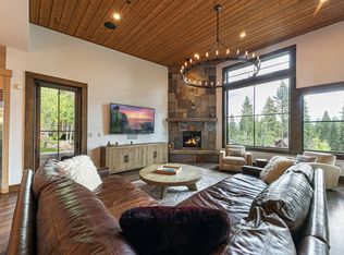 8615 Huntington Ct, Truckee, CA 96161