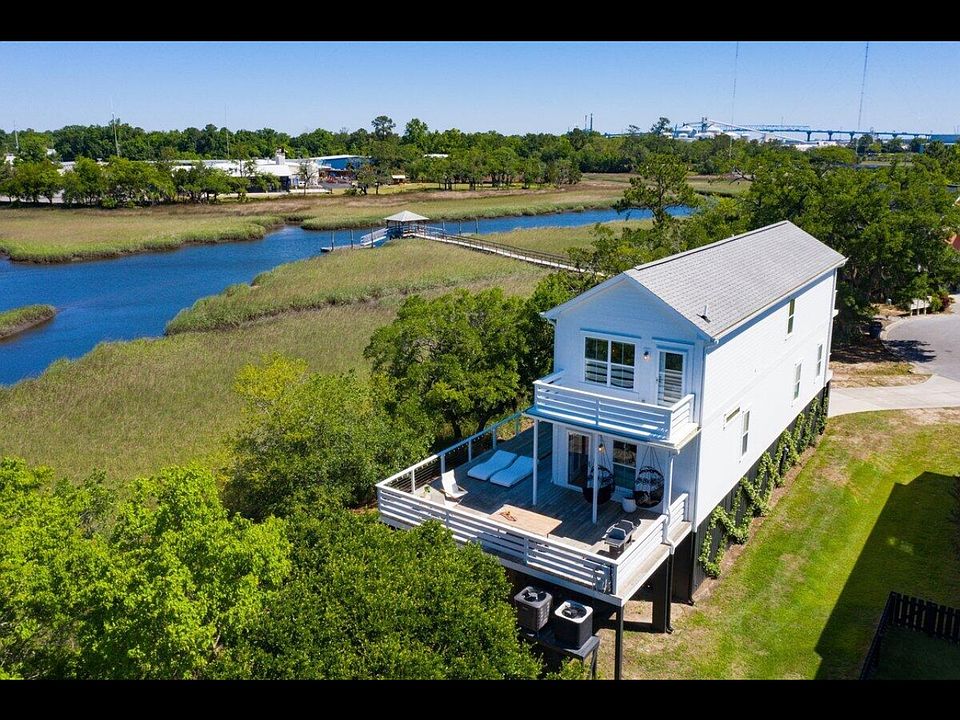 1st image of 1050 Hunley Waters Cir #1050
