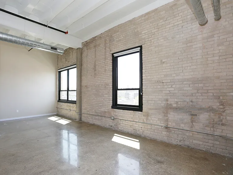 Firestone Lofts — Photo 7