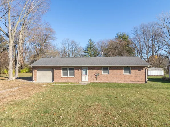 420 N New Jersey St, Shirley, IN 47384