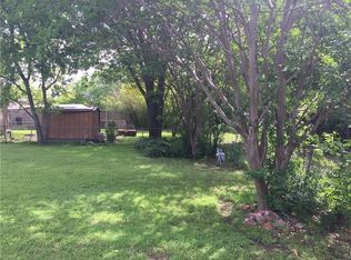 520 Greenleaf Ln, Mesquite, TX 75149