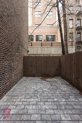 Rented by Centennial Properties NY | media 22