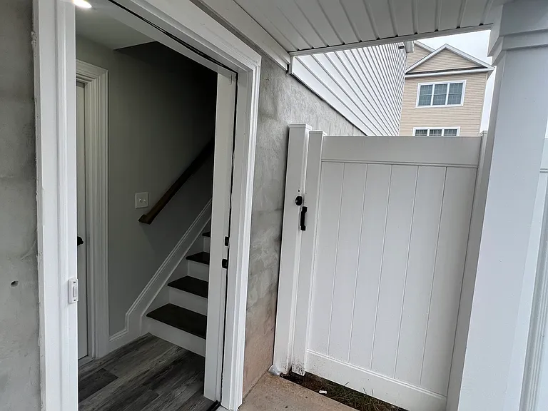 28 Harris St #A/B — Photo 42