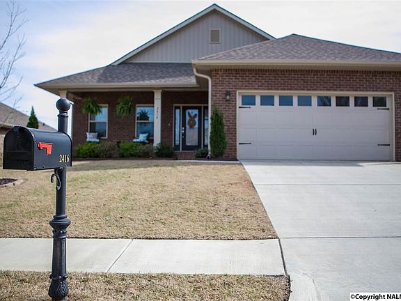 3rd image of 2416 Bankhill Cir SE