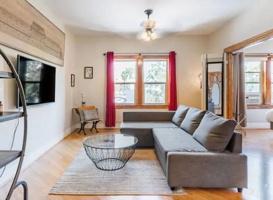 4648 Hollywood Blvd #101