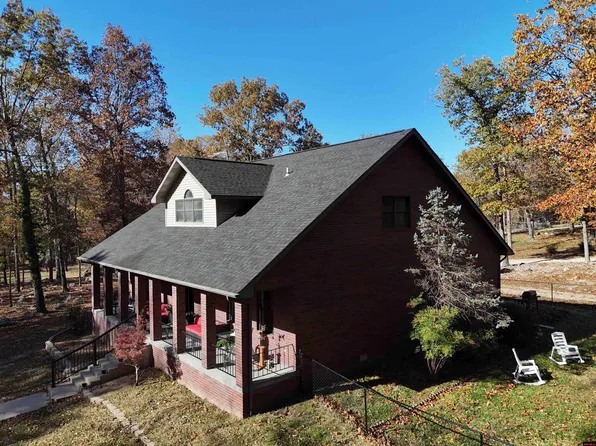 380 Plains Dr, Mountain Home, AR 72653