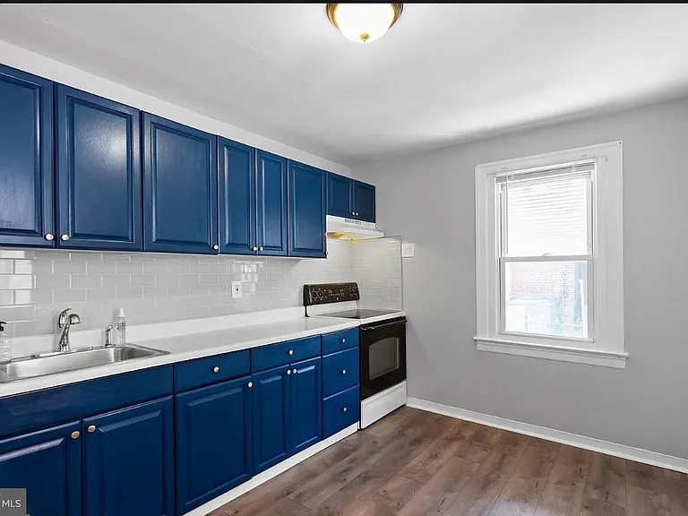 5714 N 20th St — Photo 5