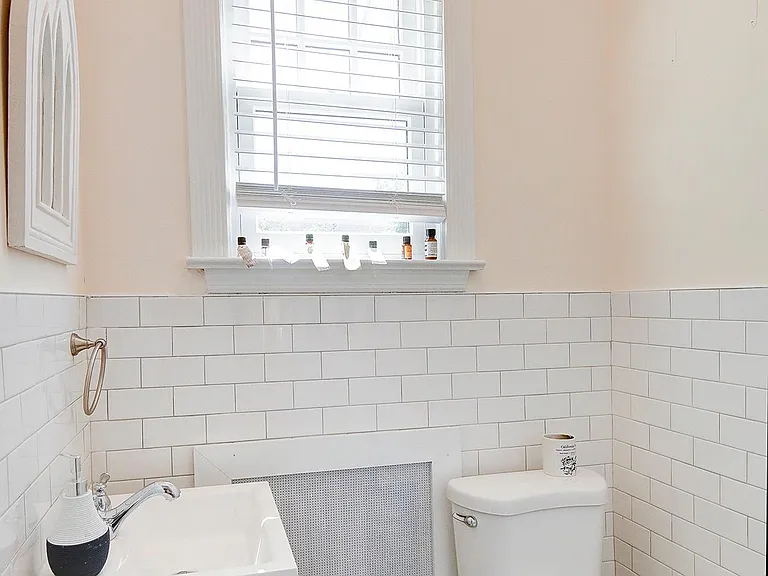 8 Horton St — Photo 9