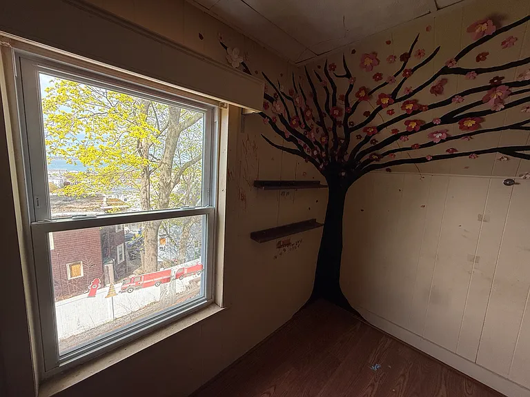 52 Crest Ave — Photo 11