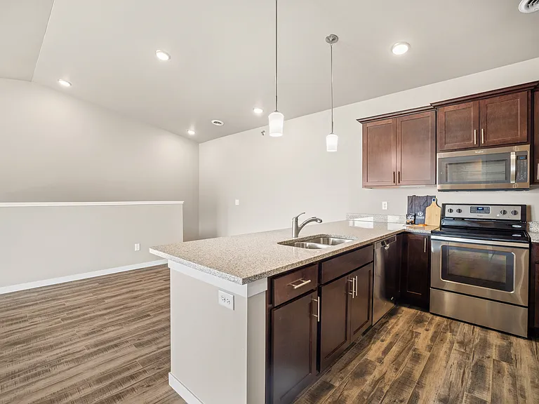 Shadow Crest Townhomes — Photo 36