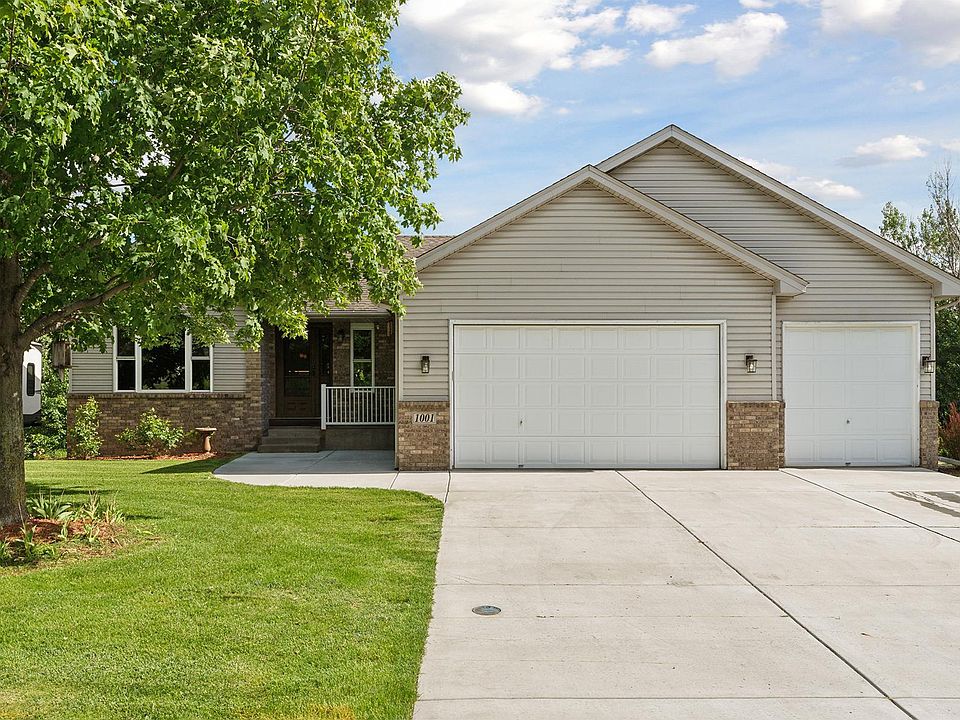 1st image of 1001 Goldfinch Dr