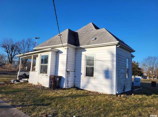 405 N Stanford St, Griggsville, IL 62340